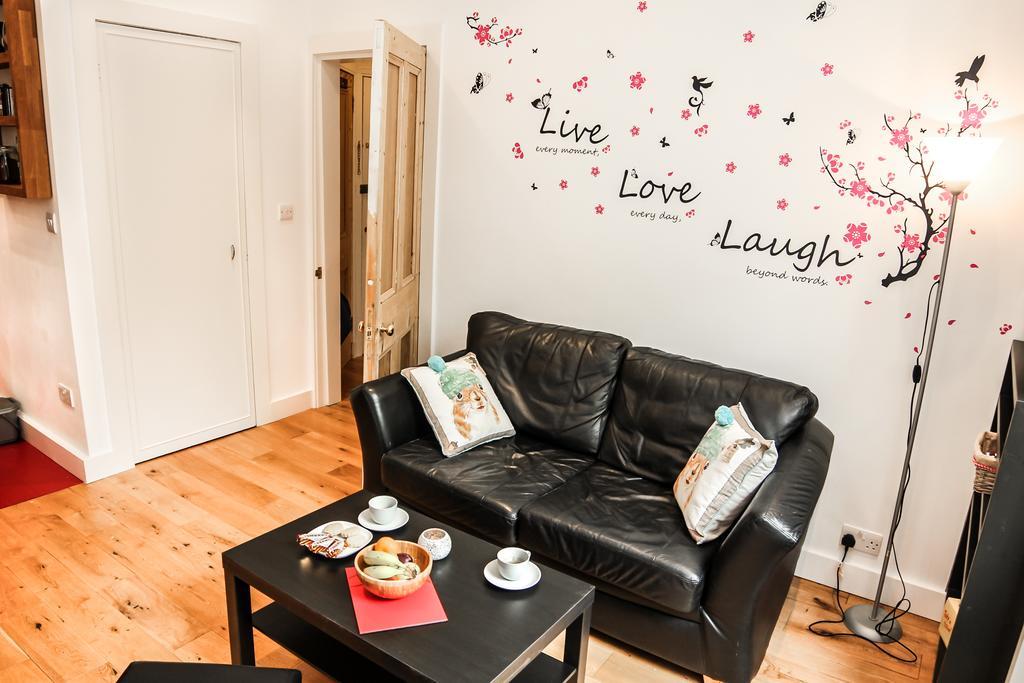 Chic & Bright Flat Near Holyrood Park Apartment EDI Cameră foto